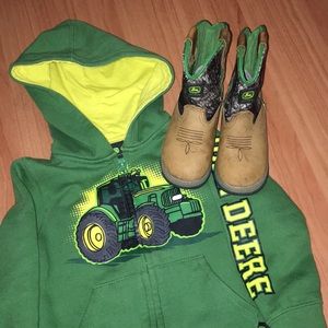 🚫SOLD🚫 Toddler John Deere camouflage boots